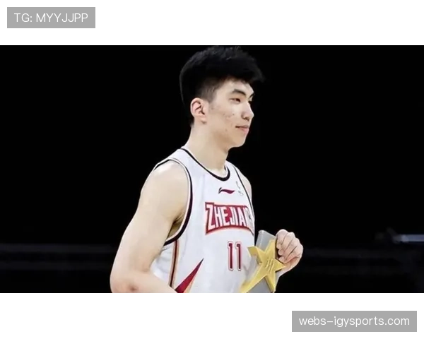 中日男篮对决在即,余嘉豪星夜驰援累计飞行3万里 中日男篮对决在即,余嘉豪星夜驰援累计飞行3万里